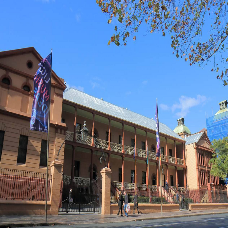 El CDIO del Departamento del Premier de Nueva Gales del Sur, con cuatro años y medio de servicio, deja su cargo.