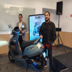 El scooter eléctrico TVS iQube llega a México con una autonomía de hasta 110 km y un 90% de reducción en los costos de energía.