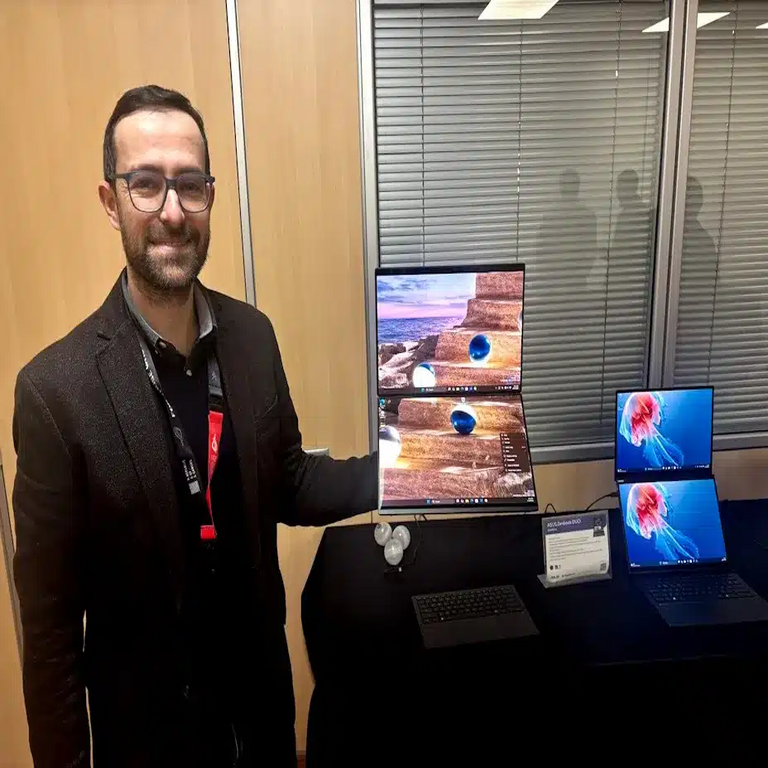 Siquem González, líder de gestión de productos SYS en Asus España, resalta que la innovación integra el núcleo esencial de la empresa.