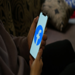 Funcionamiento del nuevo sistema para prevenir estafas en Facebook o WhatsApp