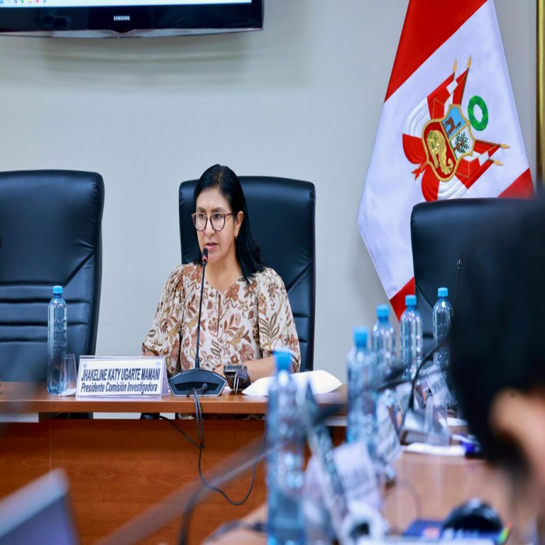 En Perú, se examinan los resultados del Registro Nacional de Equipos Terminales Móviles para la Seguridad.