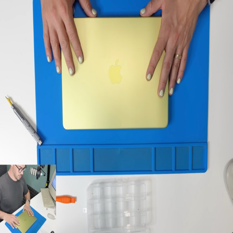 La reparación de un Mac ha representado tradicionalmente una actividad de alto riesgo. El MacBook Neo se configura como un ensamblaje modular con solo unas gotas mínimas de adhesivo.