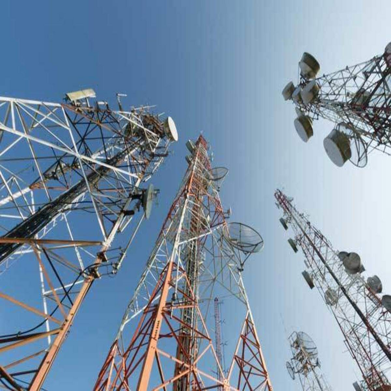 En España, Madrid realiza pruebas de 5G prioritaria para emergencias durante un evento que congrega a más de 200.000 personas.