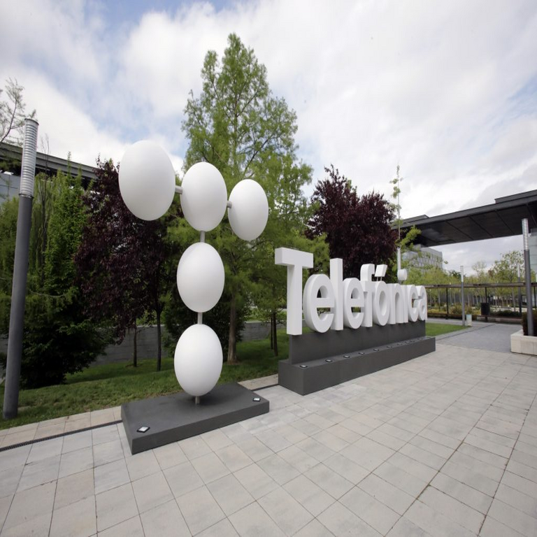 España: Telefónica aboga por promover el surgimiento de empresas tecnológicas con alcance global. España: Telefónica aboga por promover el surgimiento de empresas tecnológicas con alcance global.