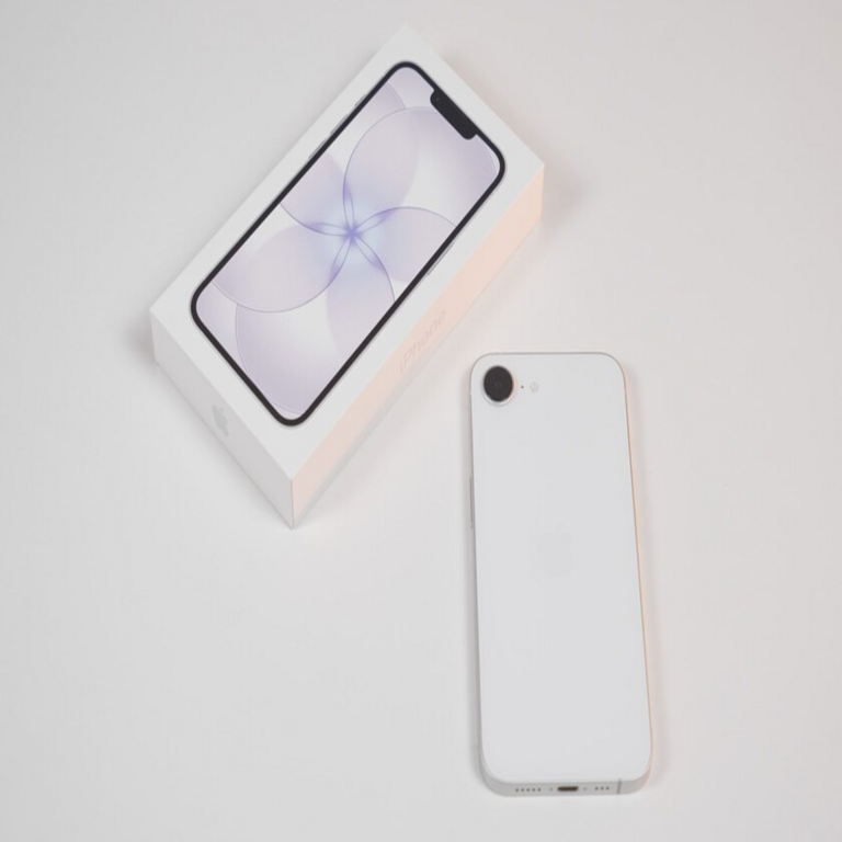 La principal amenaza para el iPhone 17e no radica en Android, sino en su propio entorno doméstico, con una diferencia de precio de apenas 50 euros.