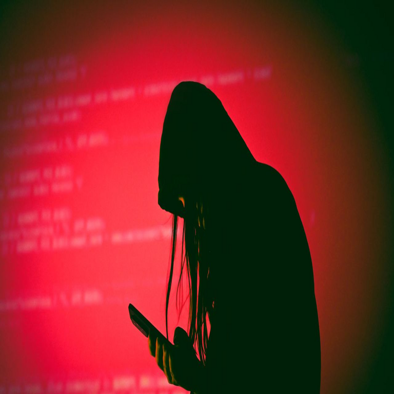 México clausura más de 180 plataformas utilizadas por el crimen organizado para el reclutamiento de jóvenes.