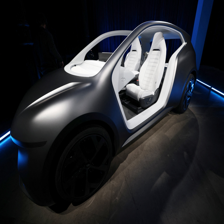 Se ha concretado la existencia de un robotaxi sin volante ni pedales: todo lo esencial que debes conocer sobre esta nueva alternativa competitiva a Tesla.