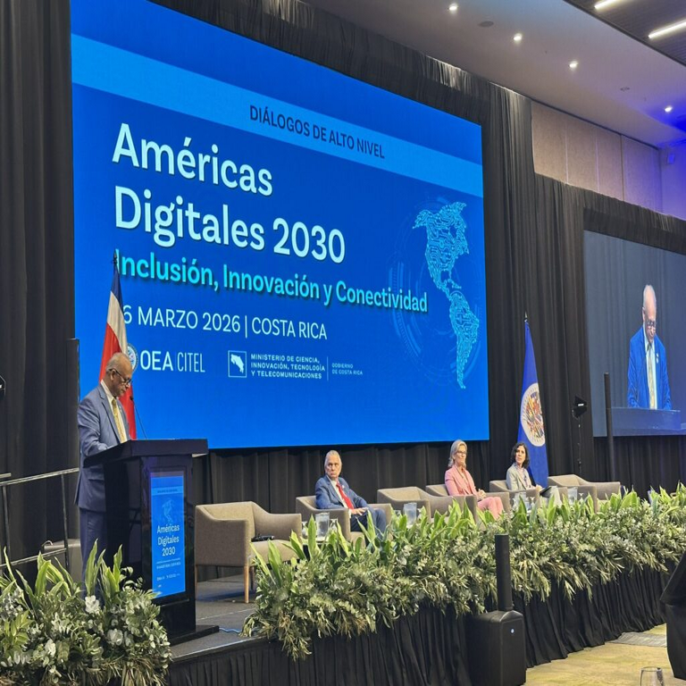 Es imperativo impulsar una mayor colaboración para capitalizar oportunidades y prevenir nuevas disparidades en América Latina. Es imperativo impulsar una mayor colaboración para capitalizar oportunidades y prevenir nuevas disparidades en América Latina.