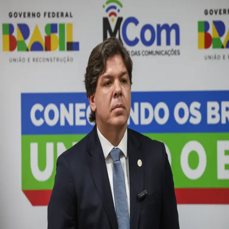 El MCom formaliza las reglas de monitoreo estratégico sobre Telebras y Correios.