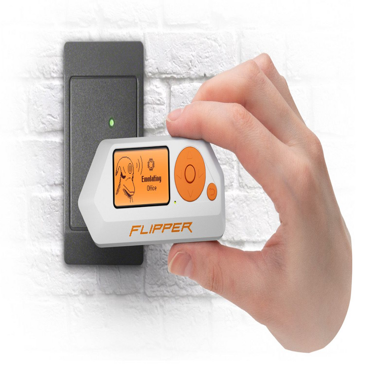 Ahora es posible emplear tu Flipper Zero junto con una inteligencia artificial que simplifica la ejecución de todos los ataques. Ahora es posible emplear tu Flipper Zero junto con una inteligencia artificial que simplifica la ejecución de todos los ataques.