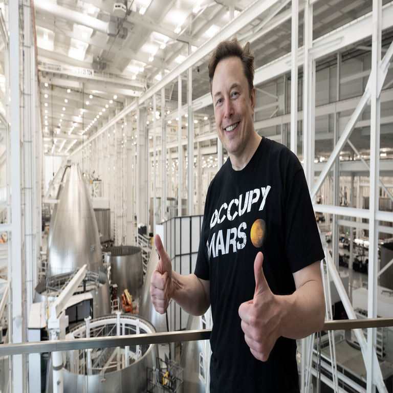 Elon Musk impulsa una nueva disrupción tecnológica: presenta el proyecto Terafab para que Tesla y SpaceX produzcan sus propios semiconductores.