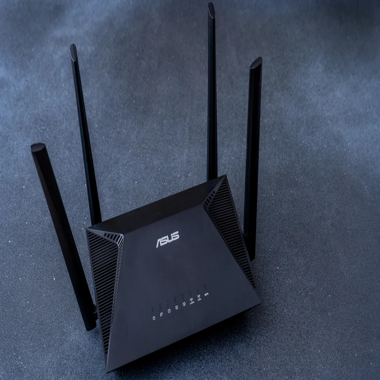 La administración de Donald Trump prohíbe la comercialización de todos los routers no fabricados en Estados Unidos.