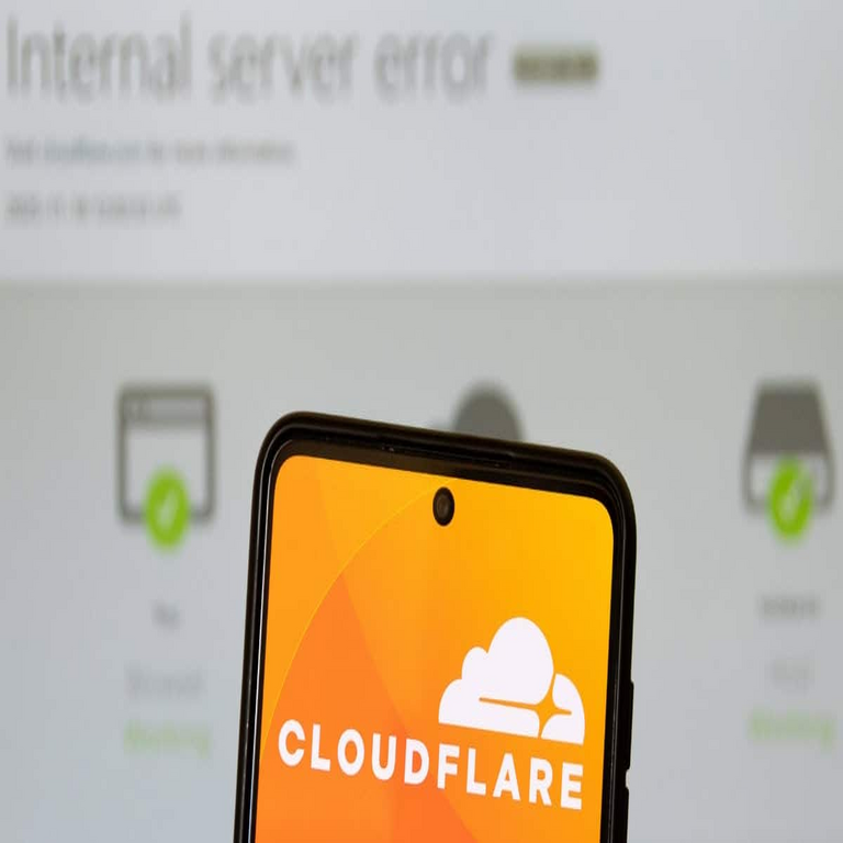 Cloudflare alerta sobre el peligro de una web controlada por bots en detrimento de los usuarios humanos.