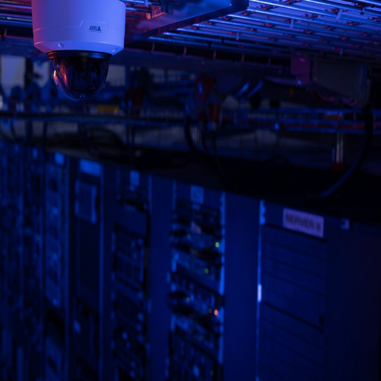 La directiva NIS2 transforma las normativas: Axis detalla cómo fortificar un centro de datos antes de que sea demasiado tarde