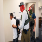 Trece mexicanos han fallecido bajo la custodia del ICE, y más de 170.000 han sido detenidos, según el SRE.