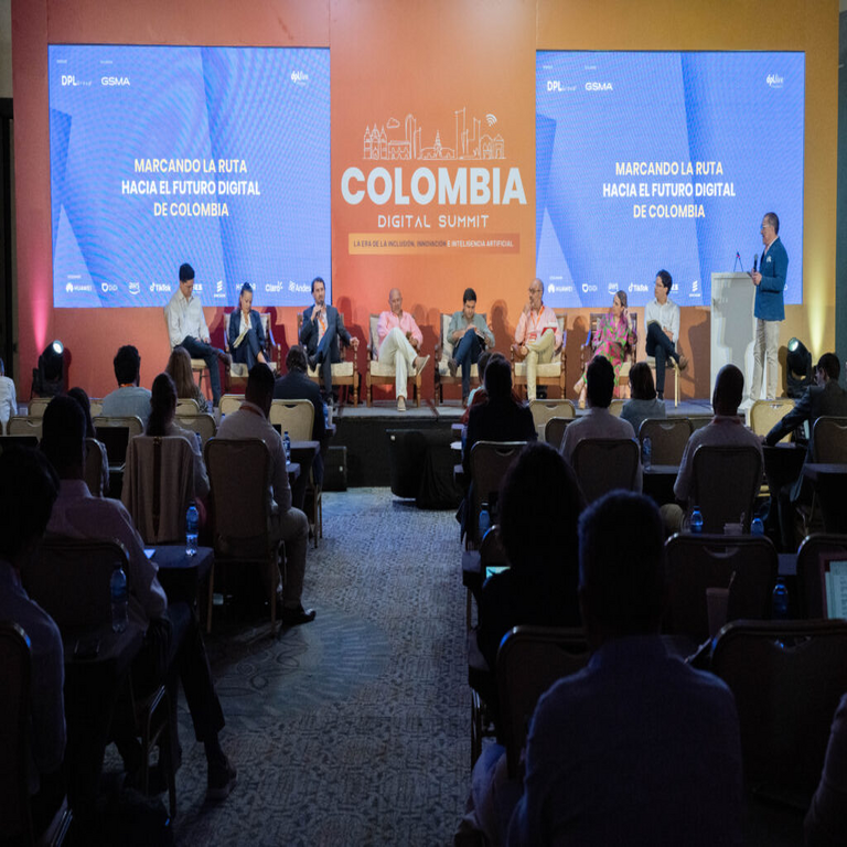 El sector digital solicita una regulación inteligente y mayor coordinación para promover el crecimiento en Colombia