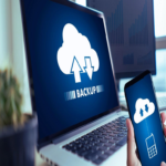 Peligros inherentes a la conservación de un respaldo de datos en un equipo informático descontinuado.