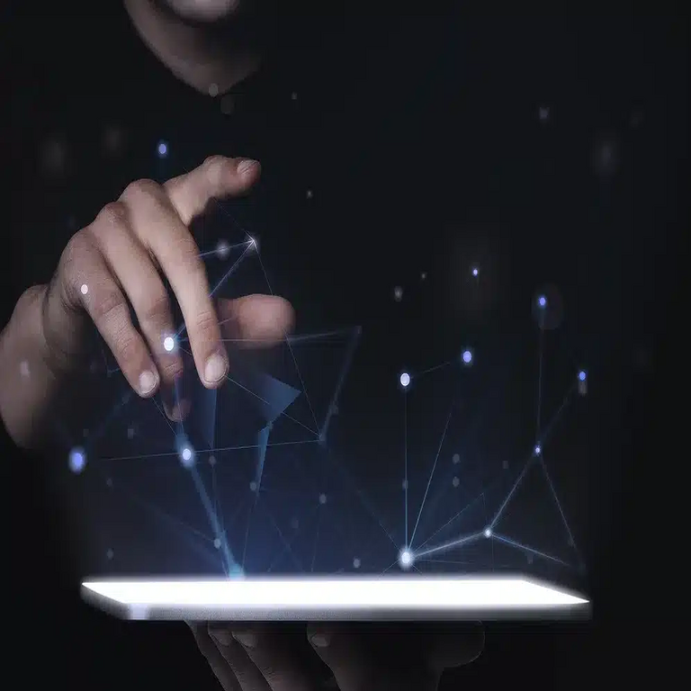 Los CIO y CISO se congregan para enfrentar el desafío de la confianza digital en la era de la inteligencia artificial.