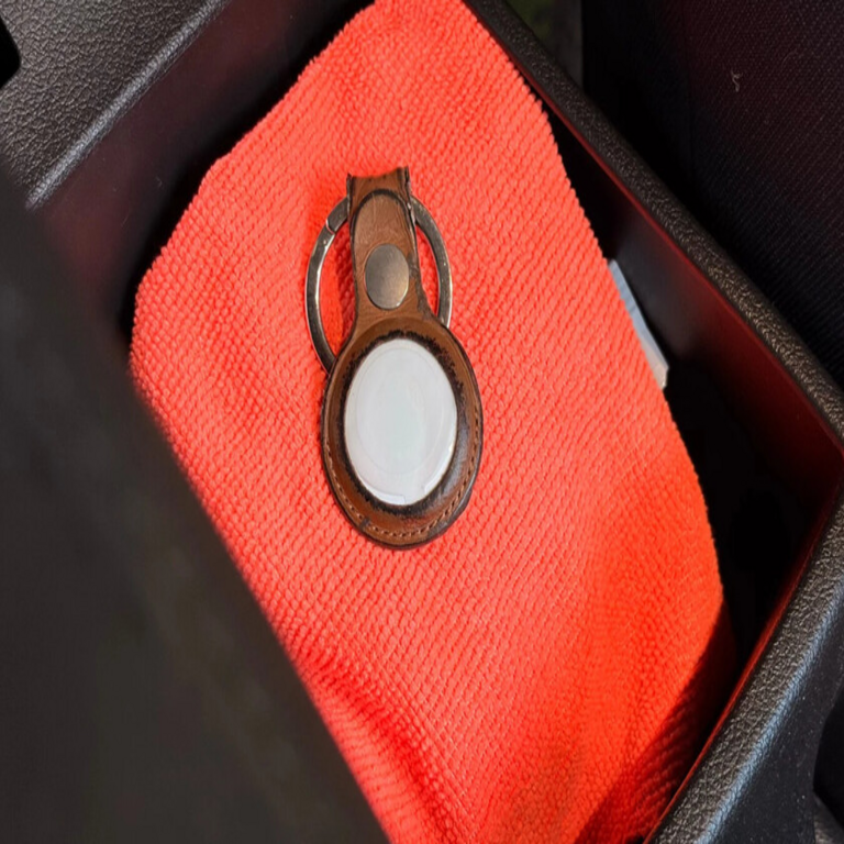 El AirTag 2 presenta un nuevo paquete disponible: ahora es posible adquirir dos unidades del dispositivo de localización de Apple.