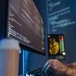 Usuarios de Guardian son el objetivo de paquetes NPM maliciosos para Strapi.