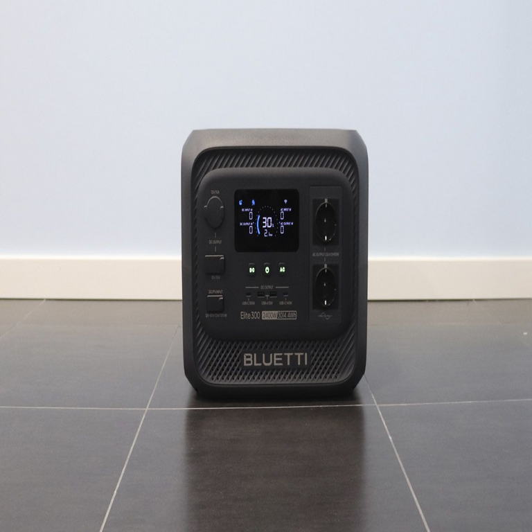 Evaluación de la estación de energía BLUETTI Elite 300: Capacidad de 3 kWh y función SAI integrada