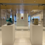 Apple ha establecido un impresionante museo dedicado a sus dispositivos más emblemáticos. Naturalmente, ni usted ni yo figuramos en la lista de invitados.