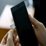 Audax establece una alianza estratégica con MasOrange e ingresa al sector de las telecomunicaciones.